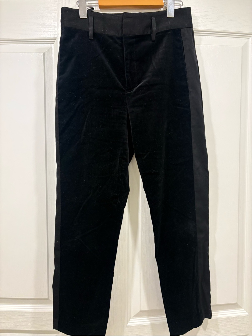 Frame women’s Black Velvet Tuxedo Pants